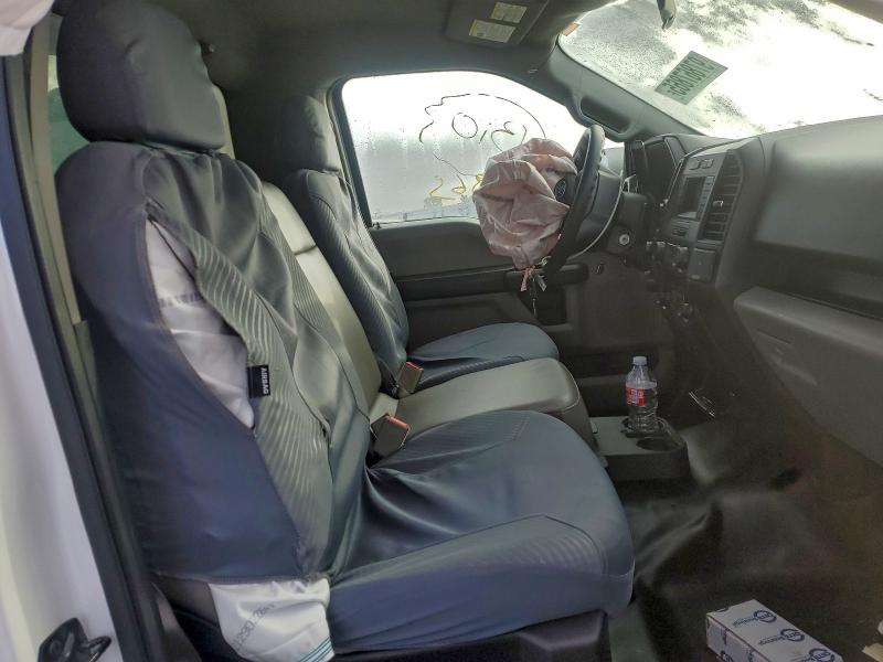 Photo 10 from auction – 2018 FORD F150 with VIN 1FTMF1E52JKC74106