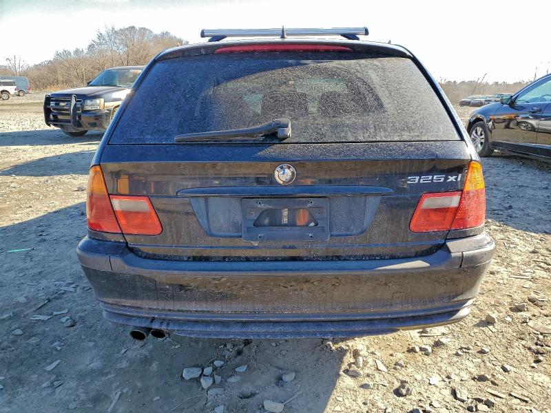Photo 6 from auction – 2005 BMW 325 XIT with VIN WBAEP33465PF04892