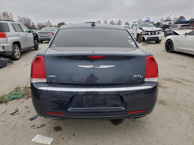 Photo 6 from auction – 2017 CHRYSLER 300C with VIN 2C3CCAKG6HH586929
