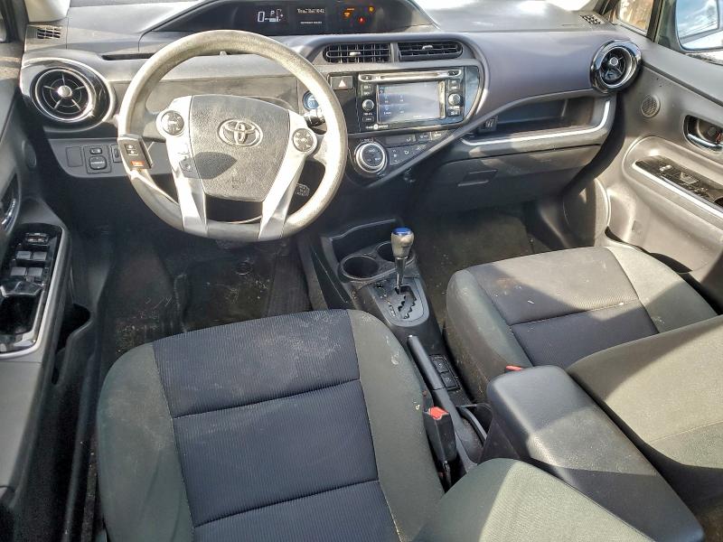 Photo 8 from auction – 2015 TOYOTA PRIUS C with VIN JTDKDTB32F1575533