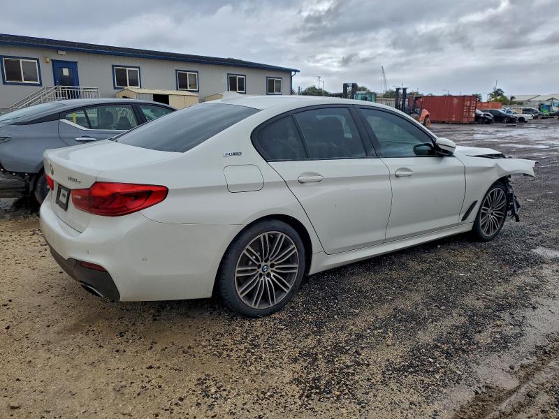 Photo 3 from auction – 2019 BMW 530E with VIN WBAJA9C5XKB398609