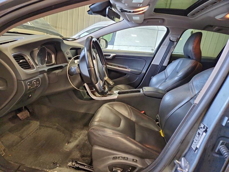 Photo 7 from auction – 2017 VOLVO V60 CROSS with VIN YV440MWK1H1036056