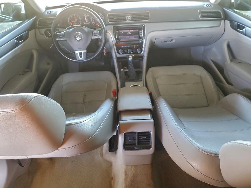 Photo 8 from auction – 2014 VOLKSWAGEN PASSAT SE with VIN 1VWBT7A33EC089731