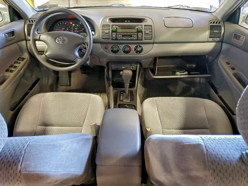 Photo 8 from auction – 2002 TOYOTA CAMRY LE with VIN 4T1BE32K22U104006