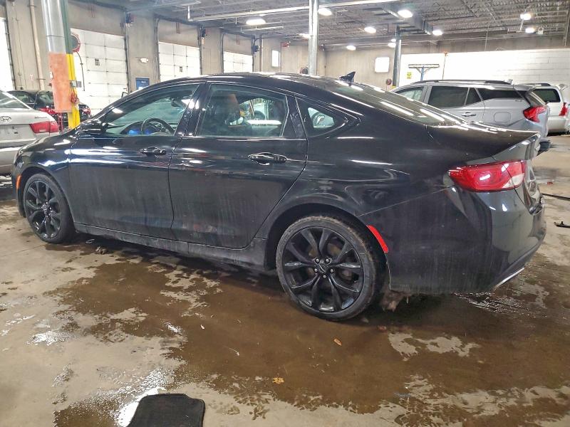 Photo 2 from auction – 2015 CHRYSLER 200 S with VIN 1C3CCCDG8FN512070
