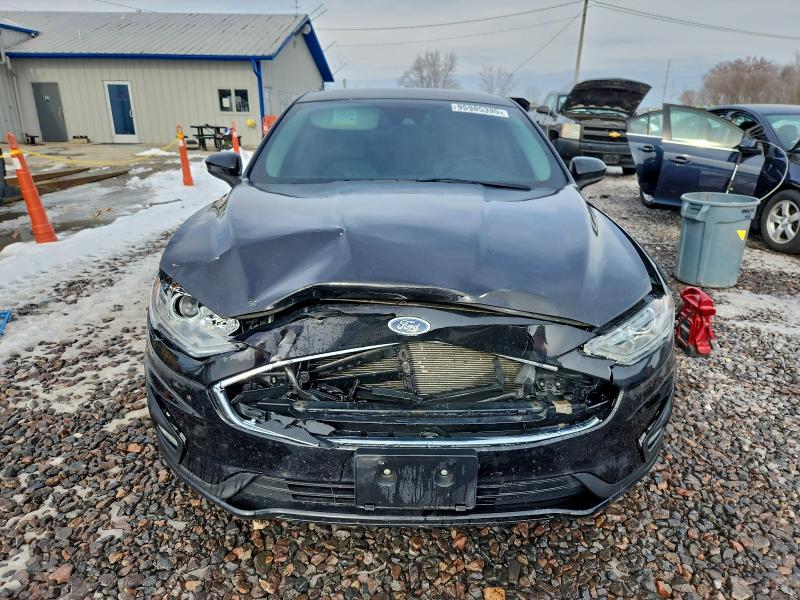 Photo 5 from auction – 2020 FORD FUSION SE with VIN 3FA6P0HD7LR256126