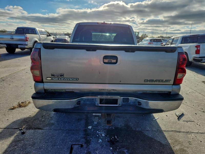 Photo 6 from auction – 2003 CHEVROLET SILVERADO with VIN 2GCEC19V031303628