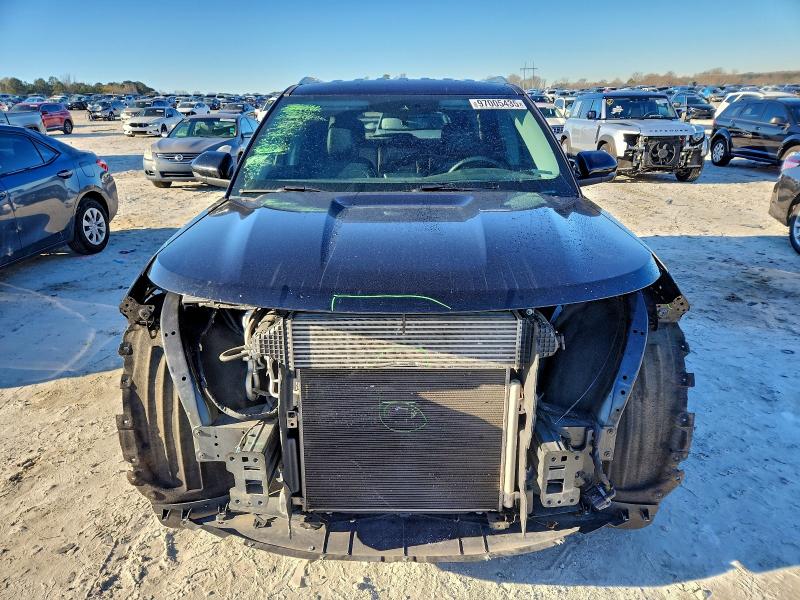 Photo 5 from auction – 2021 FORD EXPLORER L with VIN 1FMSK7FH6MGB11699