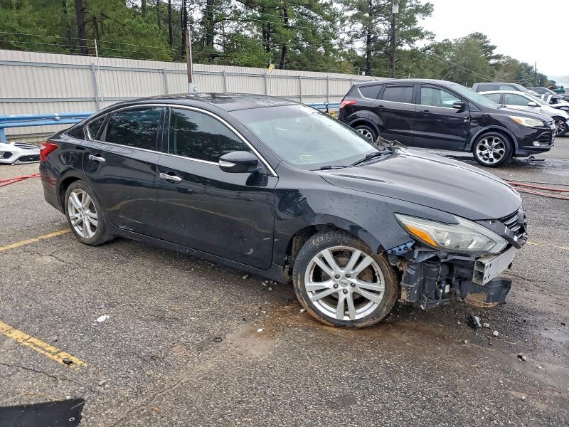 Photo 4 from auction – 2016 NISSAN ALTIMA 3.5 with VIN 1N4BL3AP3GC156514