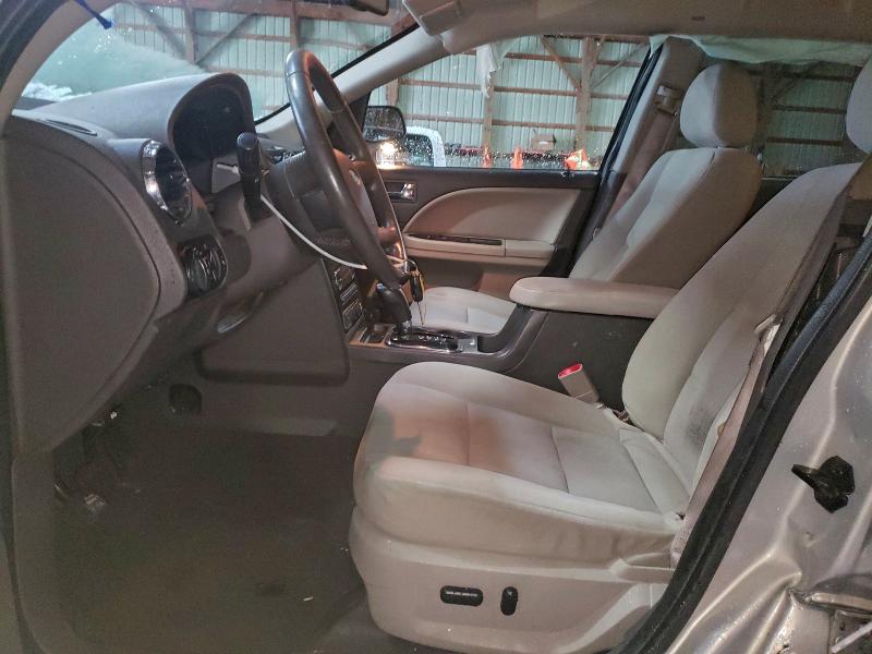 Photo 7 from auction – 2009 FORD TAURUS X S with VIN 1FMDK02W49GA06087