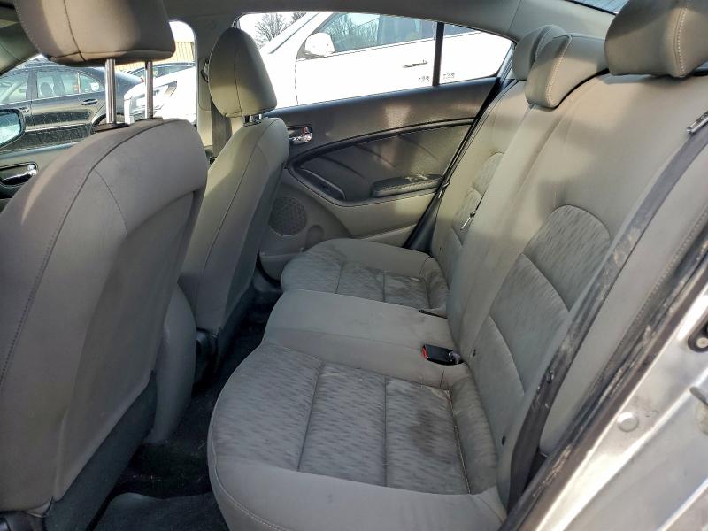 Photo 10 from auction – 2015 KIA FORTE LX with VIN KNAFK4A60F5433678