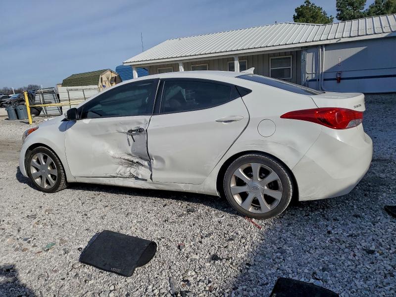 Photo 2 from auction – 2013 HYUNDAI ELANTRA with VIN 5NPDH4AE2DH199010