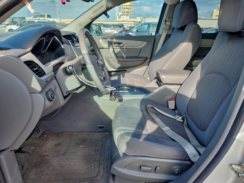 Photo 7 from auction – 2017 CHEVROLET TRAVERSE with VIN 1GNKRHKD5HJ185804