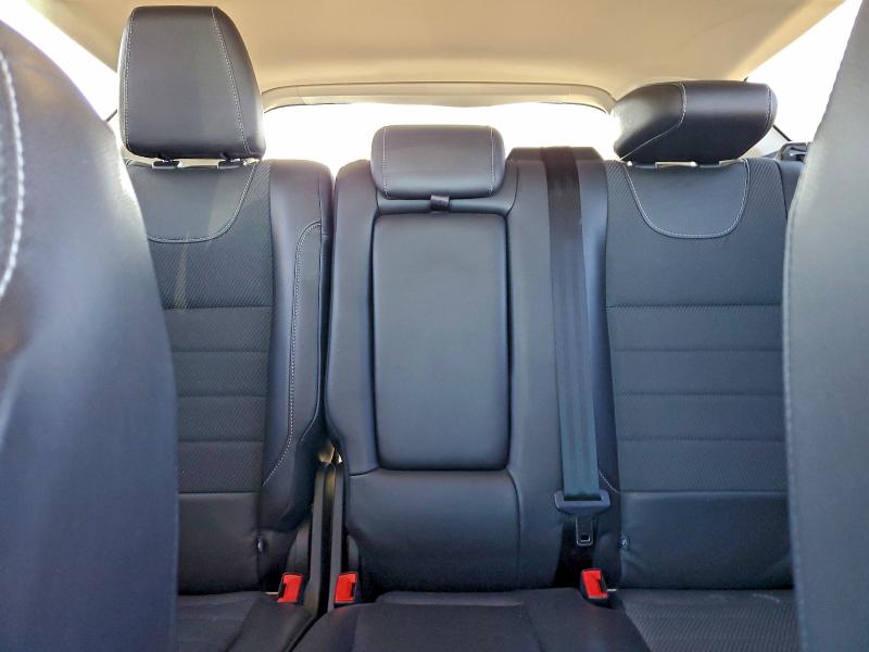 Photo 10 from auction – 2016 FORD ESCAPE SE with VIN 1FMCU9G98GUB79302