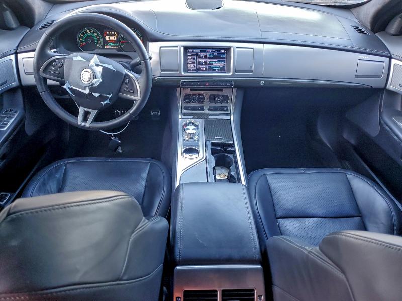 Photo 8 from auction – 2013 JAGUAR XF SUPERCH with VIN SAJWA0HE0DMS77819