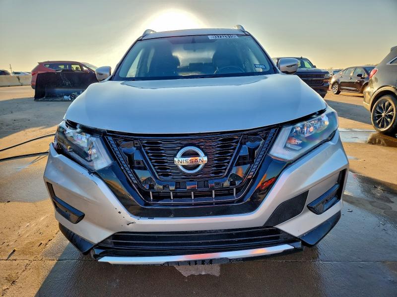 Photo 5 from auction – 2017 NISSAN ROGUE S with VIN JN8AT2MT9HW392341