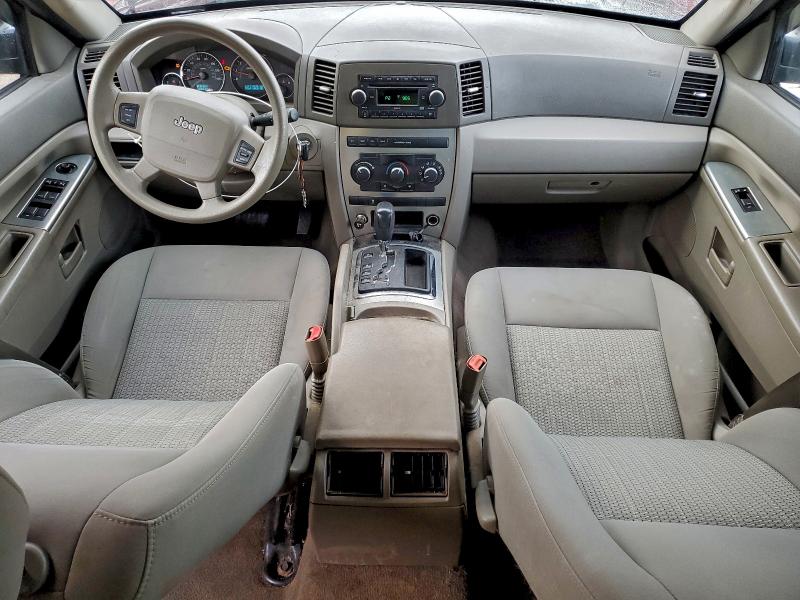 Photo 8 from auction – 2007 JEEP GRAND CHER with VIN 1J8GR48K17C507542