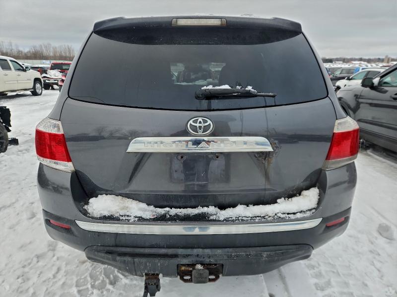 Photo 6 from auction – 2011 TOYOTA HIGHLANDER with VIN 5TDZK3EH1BS049709