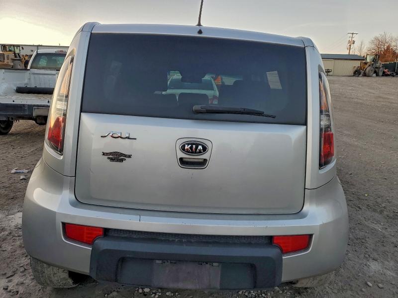 Photo 6 from auction – 2010 KIA SOUL + with VIN KNDJT2A26A7159816