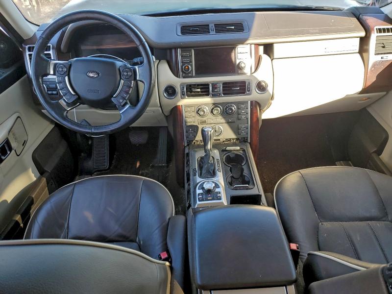 Photo 8 from auction – 2011 LAND ROVER RANGE ROVER with VIN SALME1D46BA342144