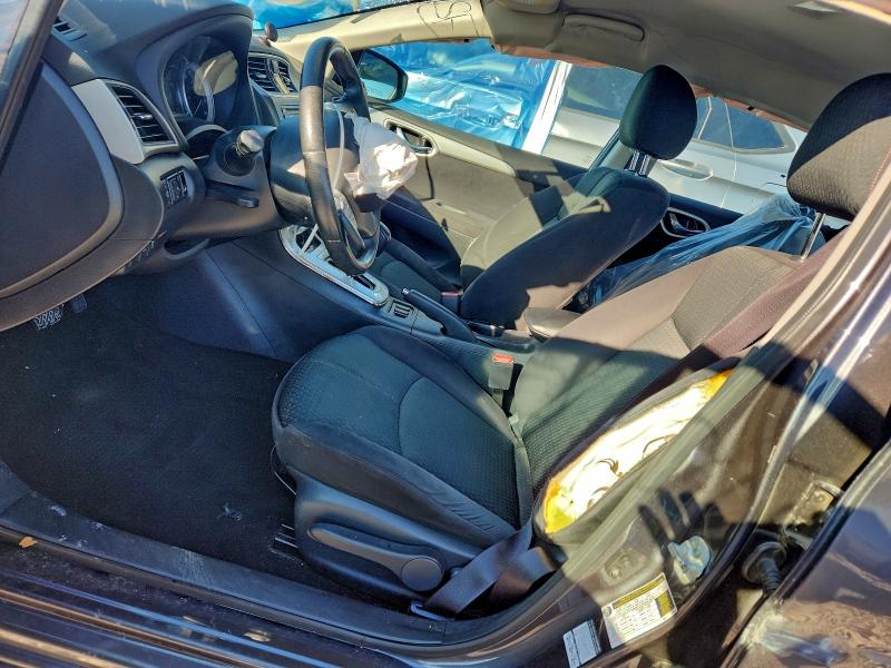 Photo 7 from auction – 2015 NISSAN SENTRA S with VIN 3N1AB7AP2FY326516