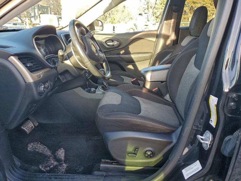 Photo 7 from auction – 2014 JEEP CHEROKEE L with VIN 1C4PJMCS4EW309099
