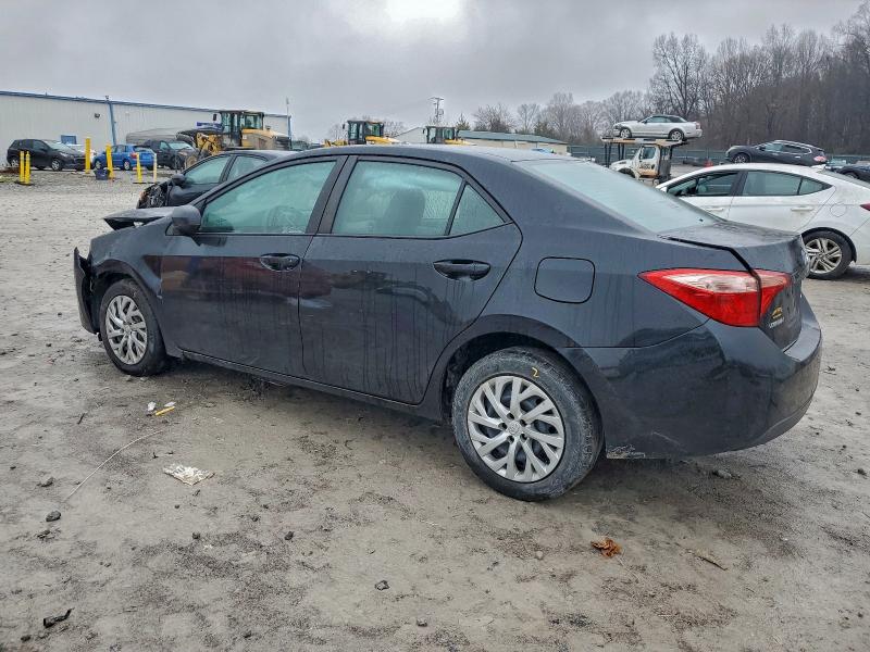 Photo 2 from auction – 2018 TOYOTA COROLLA L with VIN 5YFBURHEXJP846760