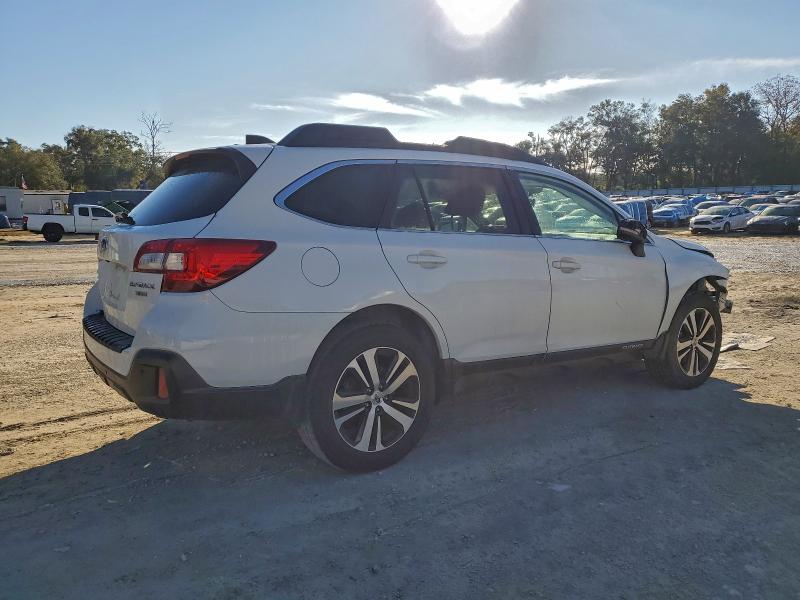 Photo 3 from auction – 2018 SUBARU OUTBACK 3. with VIN 4S4BSENC6J3292056
