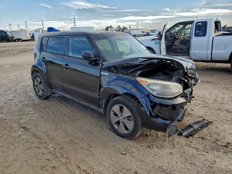 Photo 4 from auction – 2015 KIA SOUL with VIN KNDJN2A21F7795903