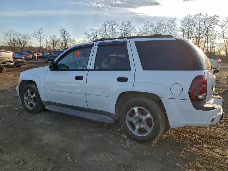 Photo 2 from auction – 2008 CHEVROLET TRAILBLAZE with VIN 1GNDT13S582208071