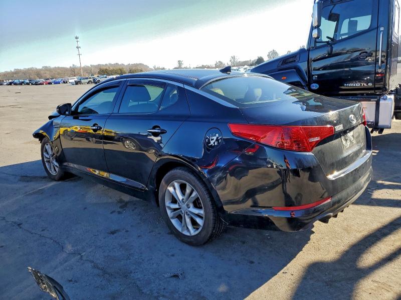 Photo 2 from auction – 2013 KIA OPTIMA EX with VIN 5XXGN4A7XDG170969