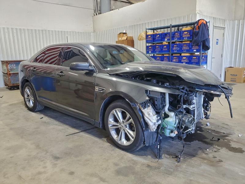 Photo 4 from auction – 2017 FORD TAURUS SEL with VIN 1FAHP2E86HG117020