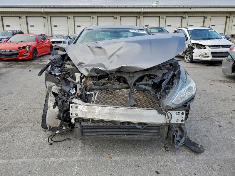 Photo 5 from auction – 2016 NISSAN ALTIMA 2.5 with VIN 1N4AL3AP8GC200163