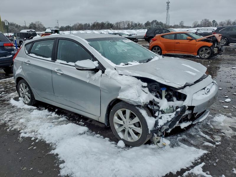 Photo 4 from auction – 2013 HYUNDAI ACCENT GLS with VIN KMHCU5AE8DU097516