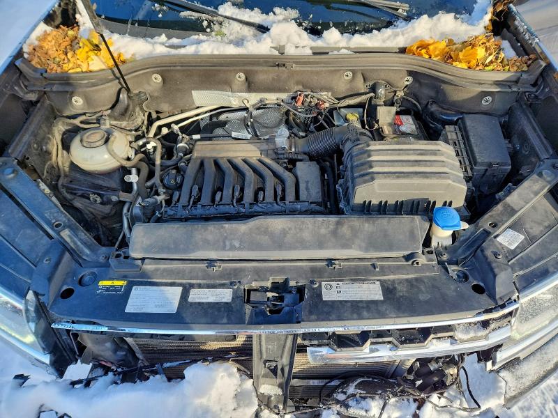 Photo 11 from auction – 2018 VOLKSWAGEN ATLAS SE with VIN 1V2DR2CA0JC540678