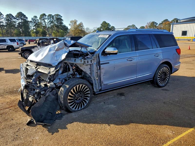 LINCOLN NAVIGATOR 2020 with VIN 5LMJJ2TT2LEL07866 - Photo from auction