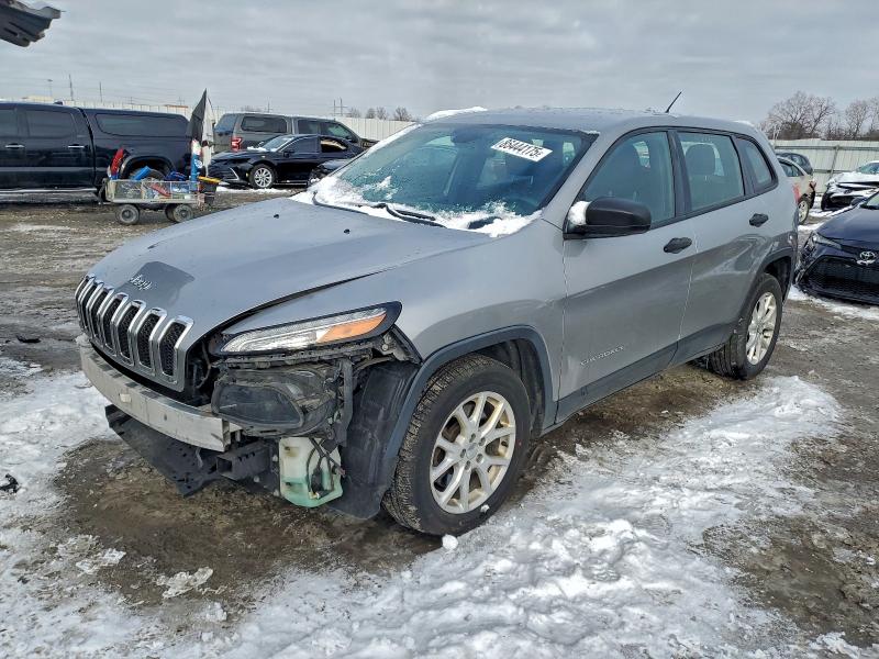 JEEP CHEROKEE S 2015 with VIN 1C4PJLABXFW553404 - Photo from auction