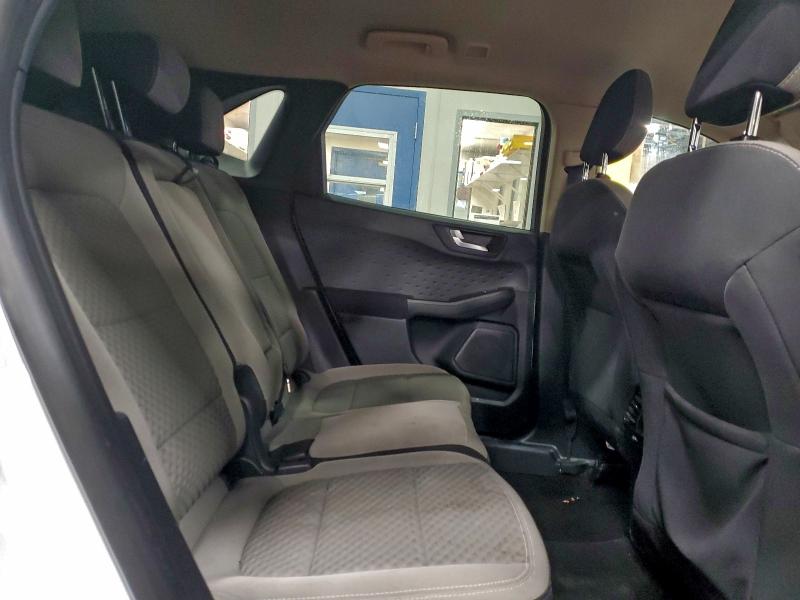 Photo 11 from auction – 2020 FORD ESCAPE SE with VIN 1FMCU9G66LUC60671