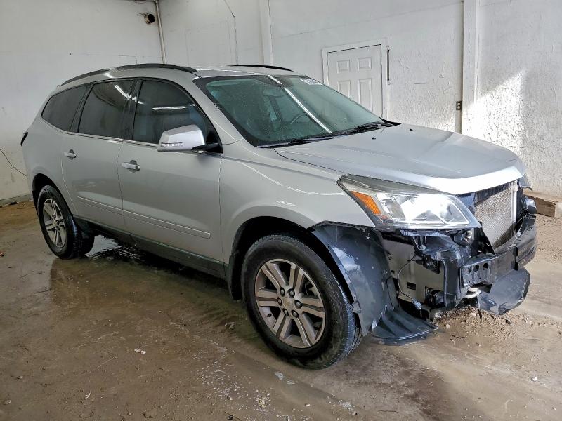 Photo 4 from auction – 2016 CHEVROLET TRAVERSE L with VIN 1GNKRHKD8GJ318814