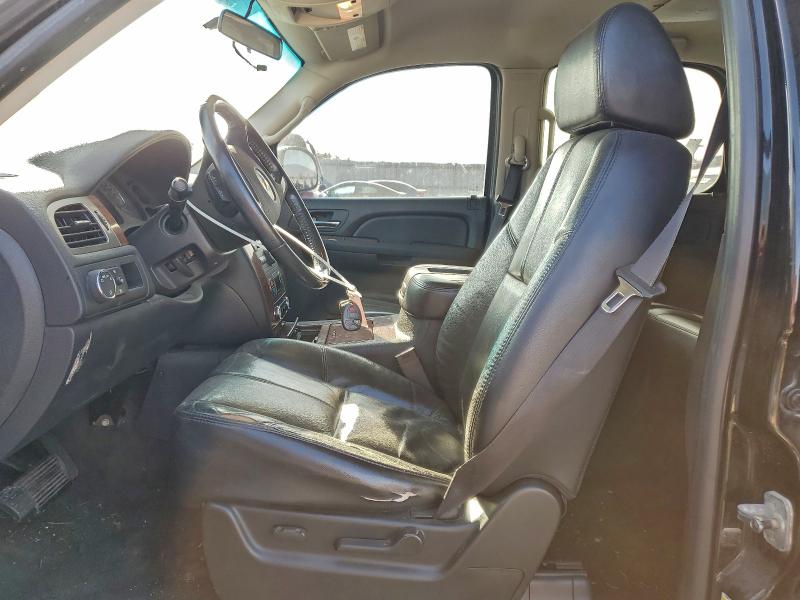 Photo 7 from auction – 2007 CHEVROLET TAHOE with VIN 1GNFC13087R380298