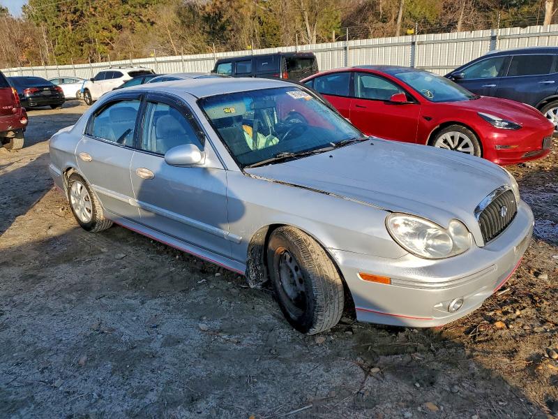 Photo 4 from auction – 2002 HYUNDAI SONATA with VIN KMHWF25S92A640117