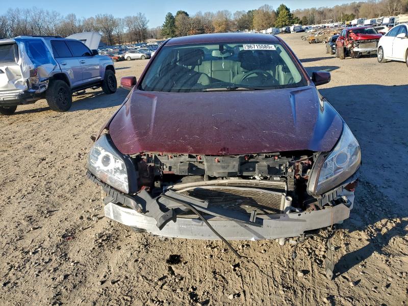 Photo 5 from auction – 2015 CHEVROLET MALIBU 1LT with VIN 1G11C5SL2FF295682