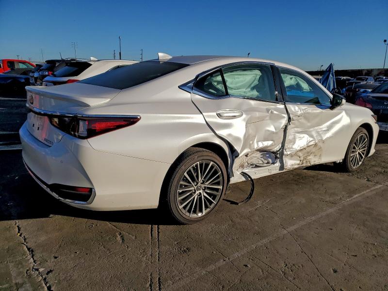 Photo 3 from auction – 2025 LEXUS ES 300H BA with VIN 58ADA1C19SU074753