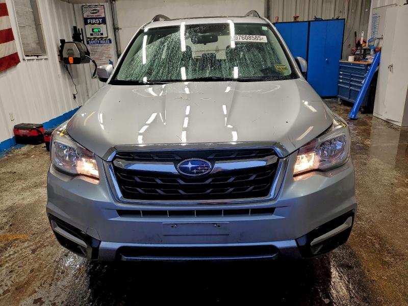 Photo 5 from auction – 2018 SUBARU FORESTER 2 with VIN JF2SJAEC9JG513000