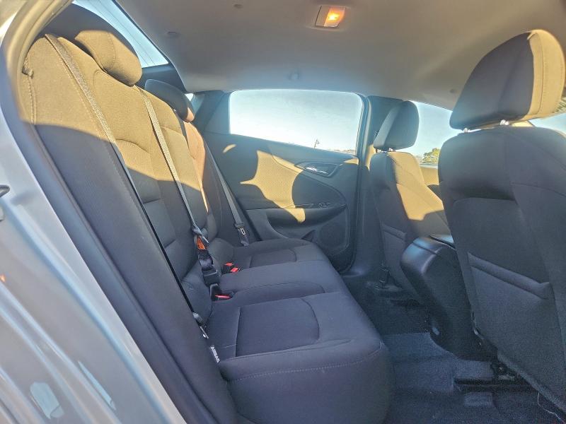Photo 10 from auction – 2018 CHEVROLET MALIBU with VIN 1G1ZB5ST7JF291268