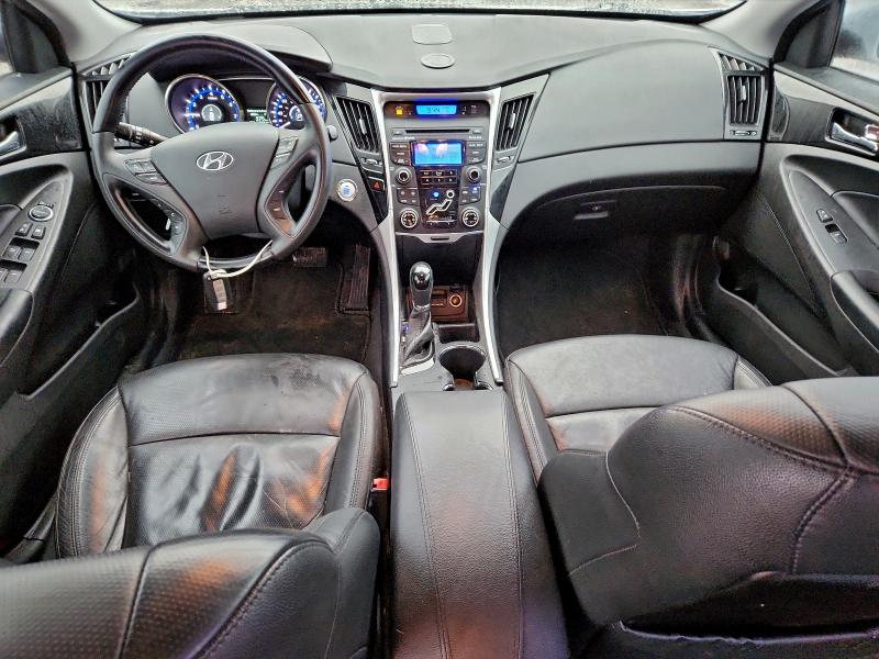 Photo 8 from auction – 2013 HYUNDAI SONATA SE with VIN 5NPEC4ACXDH545810