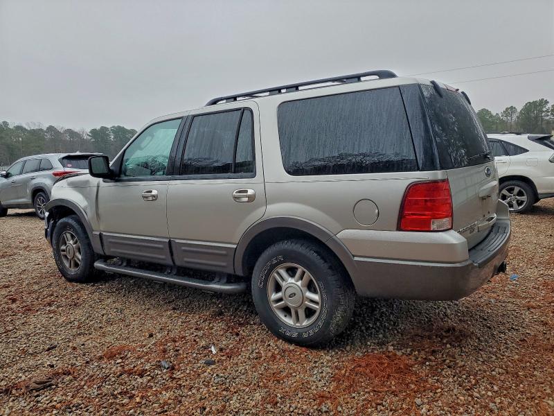 Photo 2 from auction – 2005 FORD EXPEDITION with VIN 1FMPU15525LA37095