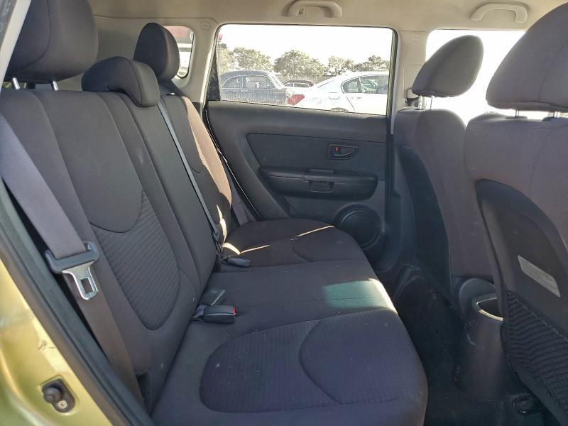 Photo 11 from auction – 2013 KIA SOUL with VIN KNDJT2A58D7587577