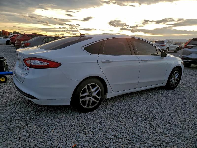 Photo 3 from auction – 2013 FORD FUSION SE with VIN 3FA6P0HR3DR274751