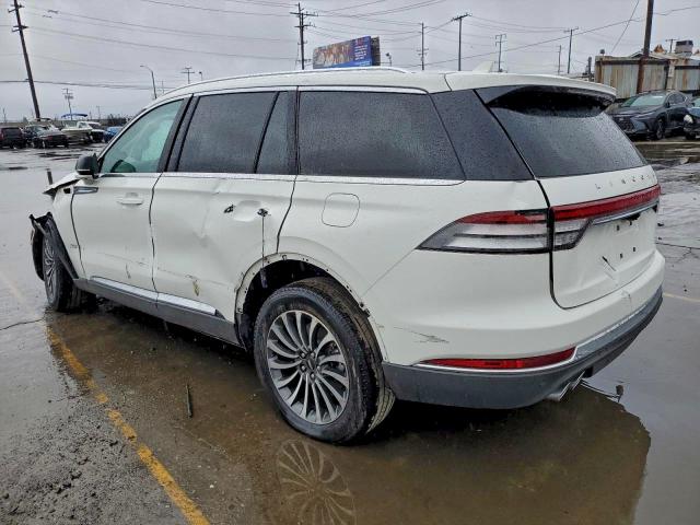 Photo 2 from auction – 2023 LINCOLN AVIATOR RE with VIN 5LM5J7WCXPGL00331